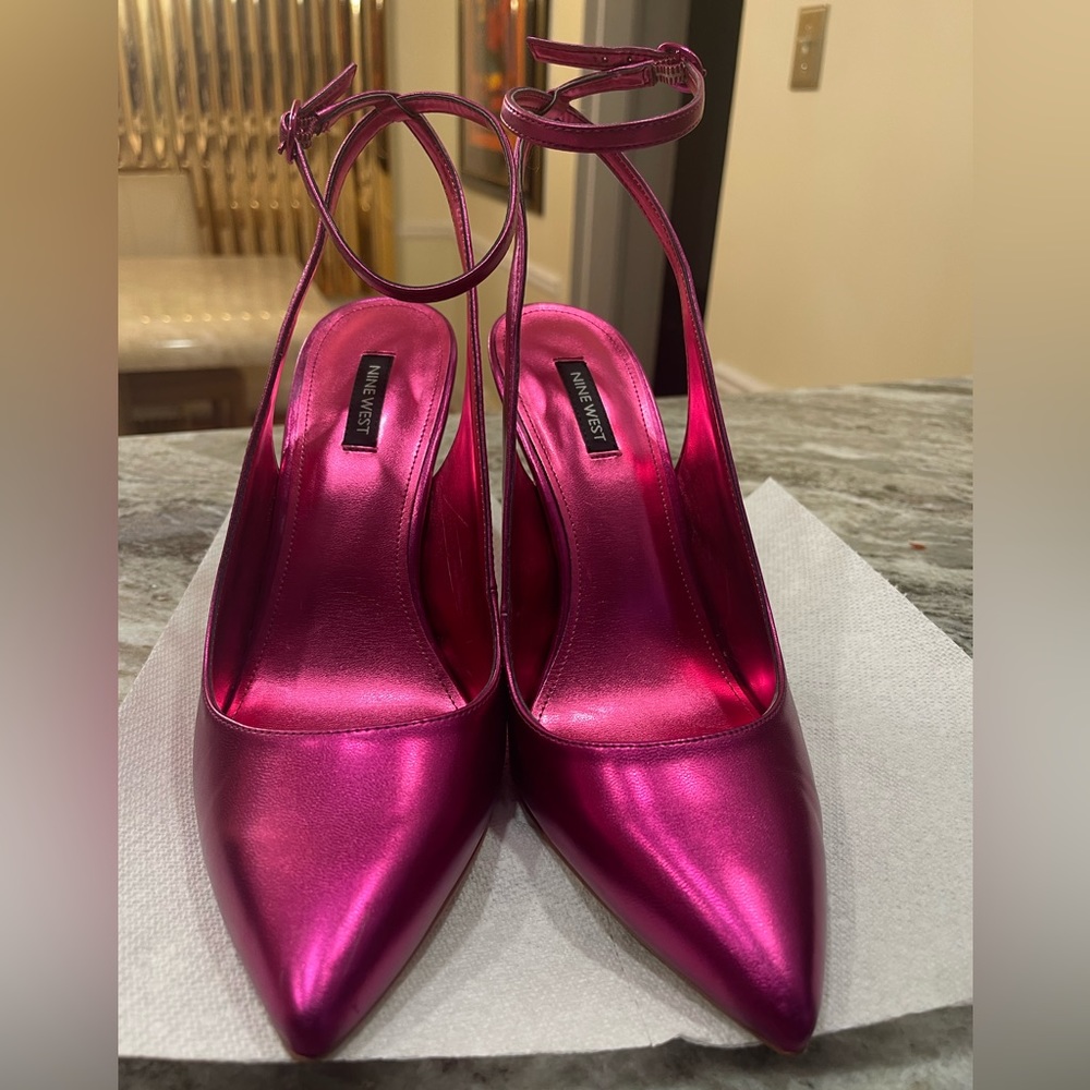 Ladies shoes
